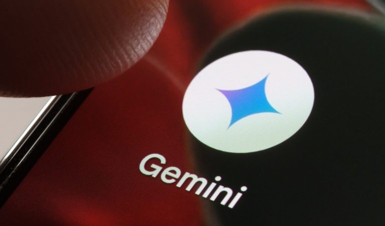 Google, Gemini’nin Samsung aygıtlara ön yüklü gelmesi için servet ödüyor
