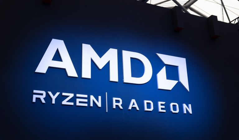 AMD, tarihinin en yüksek çeyrek gelirini açıkladı
