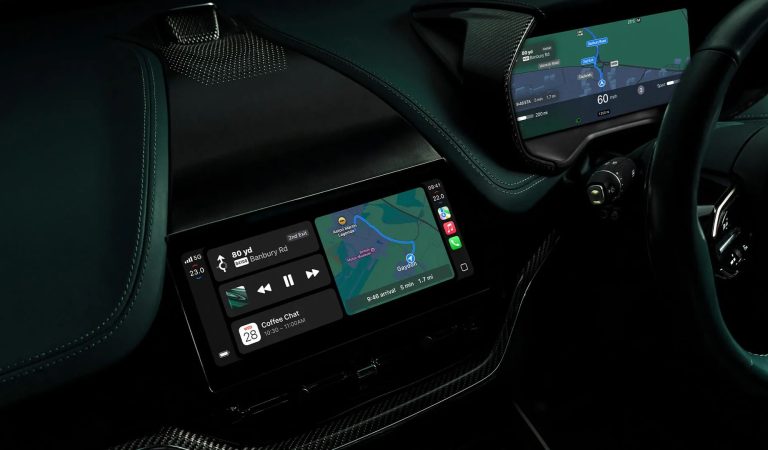 Apple, yeni jenerasyon CarPlay Ultra’yı tanıttı: Birinci ABD’de ve Aston Martin araçlara gelecek