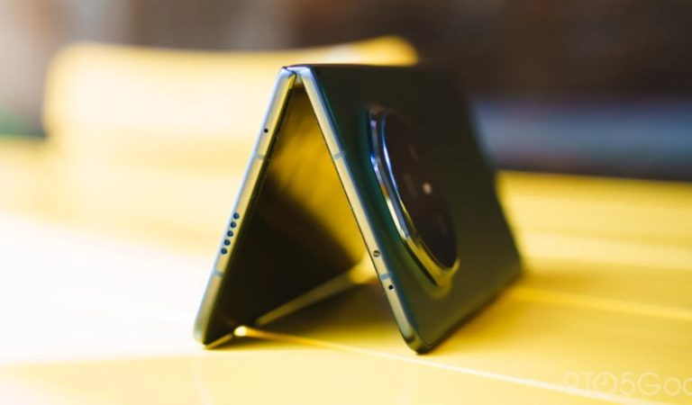 Honor Magic V5 tanıtım için gün sayıyor ve sınıfının en incesi olmaya hazırlanıyor