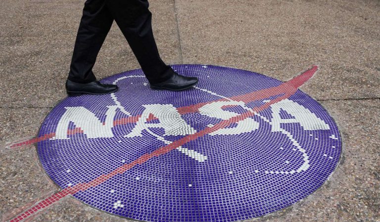 Trump, NASA bütçesinde devasa bir kesintiye gidiyor