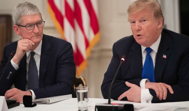 Trump’tan Apple CEO’su Tim Cook’a Hindistan uyarısı Trump’tan Apple CEO’su Tim Cook’a Hindistan uyarısı