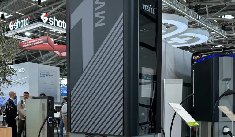 Vestel, 1 MW gücündeki DC şarj ünitesini tanıttı Vestel, 1 MW gücündeki DC şarj ünitesini tanıttı